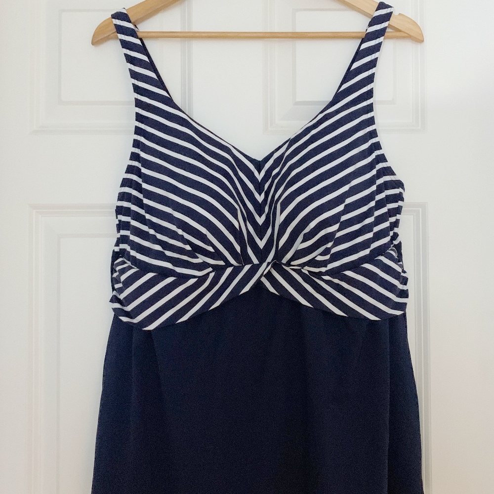 Lands End Plus Drape Front Tankini Top - Sz 18W